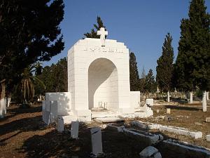 ORAN 10 2005 063 CIMETIERE DE TAMAZHOUET MONUMENT AUX MORTS POUR LA FRANCE MILITAIRES DU 66 EME RAA